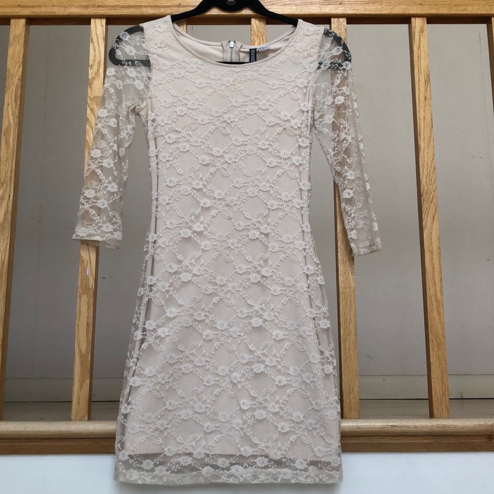 Lace dress